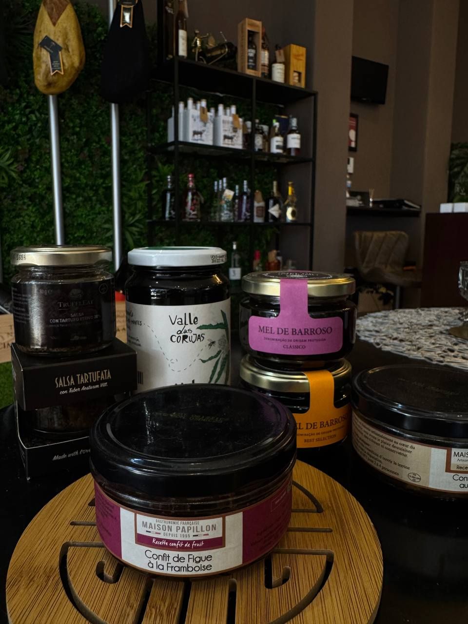 Maison papillon confit de figue a la Framboise