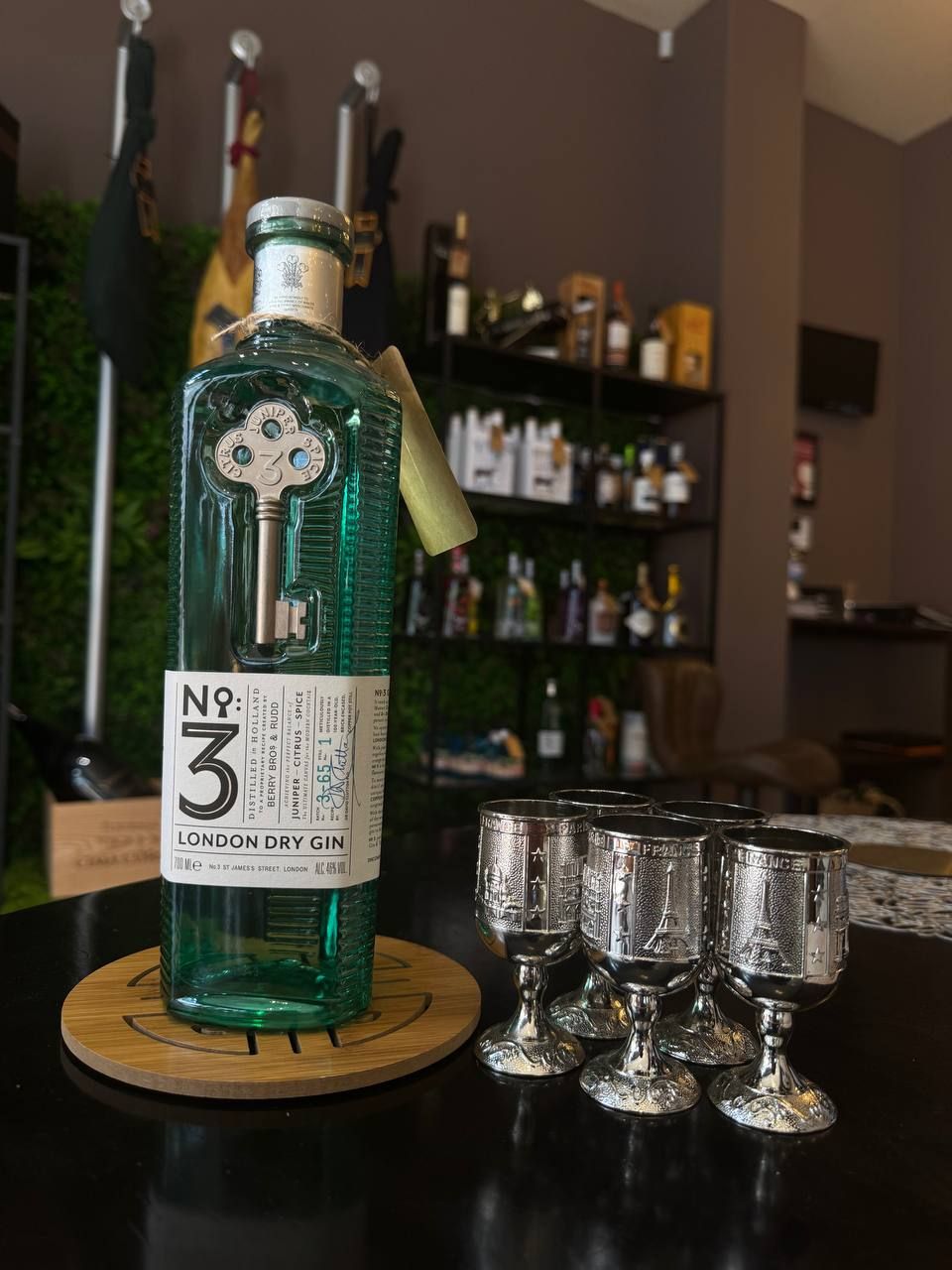 London dry gin no 3